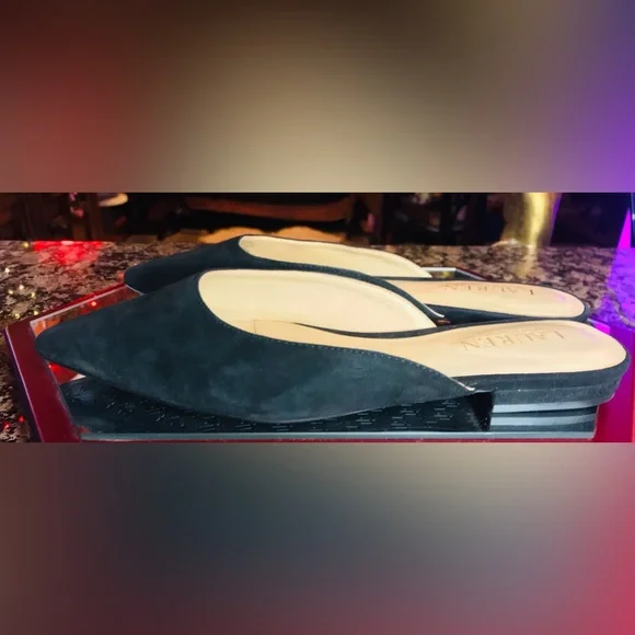 Stunning LAUREN Ralph Black Kitten Point Toe Flat Slides Fall Spirit Comes 6.5 - Picture 5 of 9